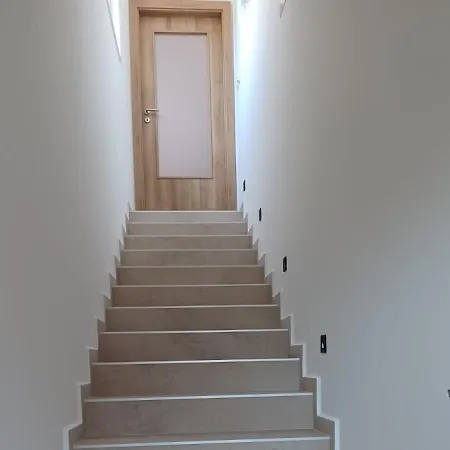 Starlight Apartment *
